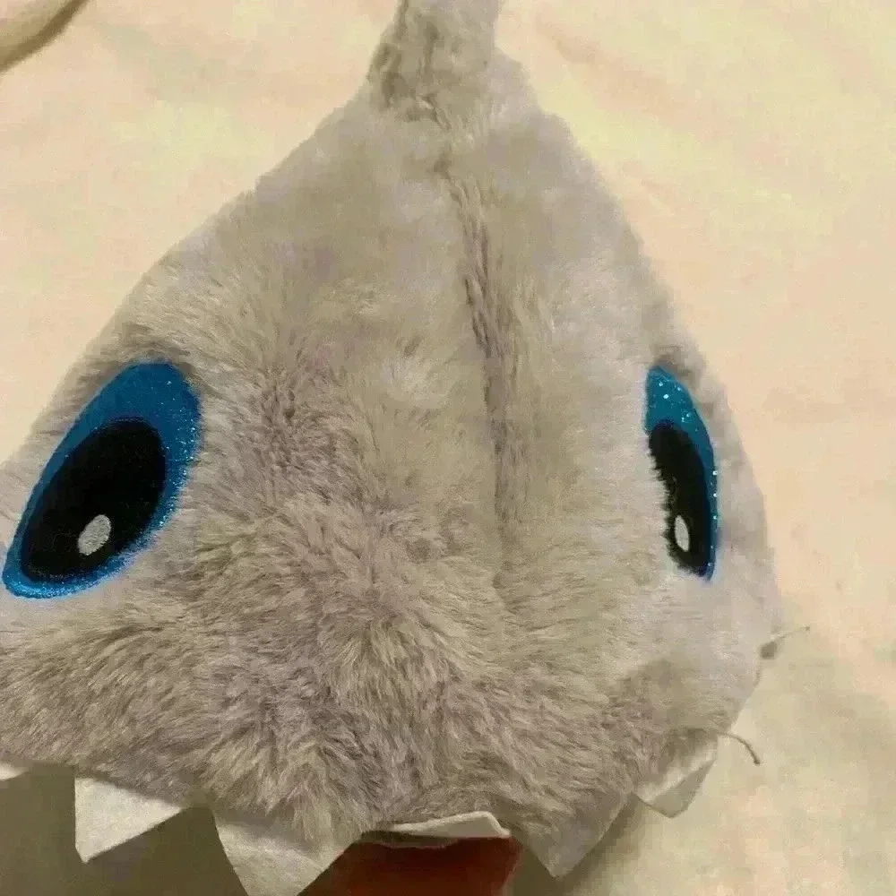 Shark hat in gray white blue & black very soft. NWOT Could used for a snuggly